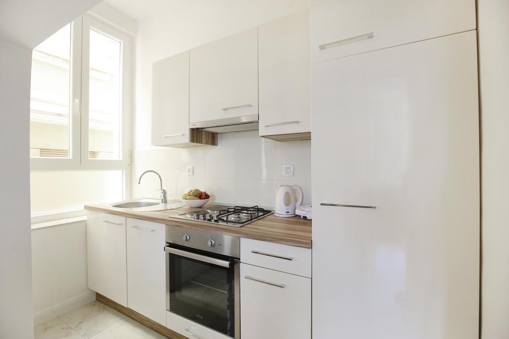 Bay View Apartment Zara Esterno foto